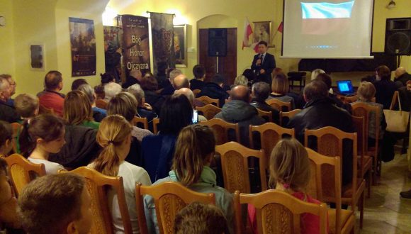 Dla Niepodległej – Duszniczan Patriotyczne Śpiewanie Dla Niepodległej – Duszniczan Patriotyczne Śpiewanie