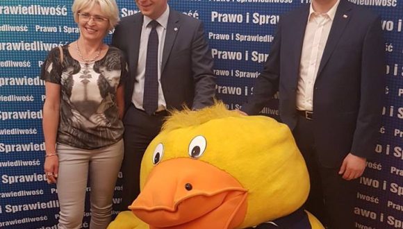 Noc Muzeów – oprowadzanie zwiedzających po Sejmie RP Noc Muzeów – oprowadzanie zwiedzających po Sejmie RP