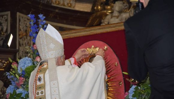 Koronacja obrazu Matki Bożej Świdnickiej Koronacja obrazu Matki Bożej Świdnickiej