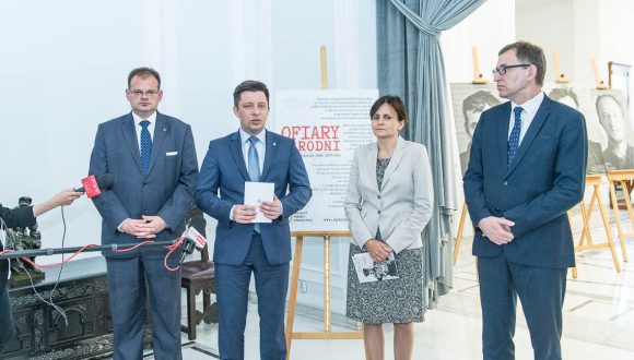 Otwarcie konferencji pn. „Operacja Polska NKWD 1937-1938. Zapomniane ludobójstwo” Otwarcie konferencji pn. „Operacja Polska NKWD 1937-1938. Zapomniane ludobójstwo”